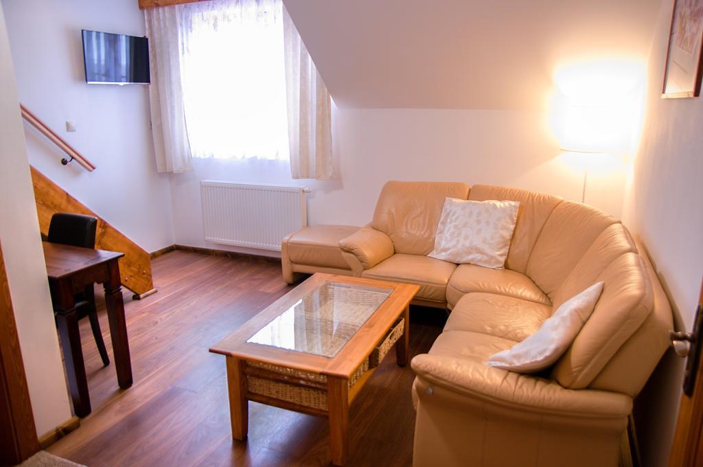 Vila Pod Bránou Poprad Exteriér fotografie