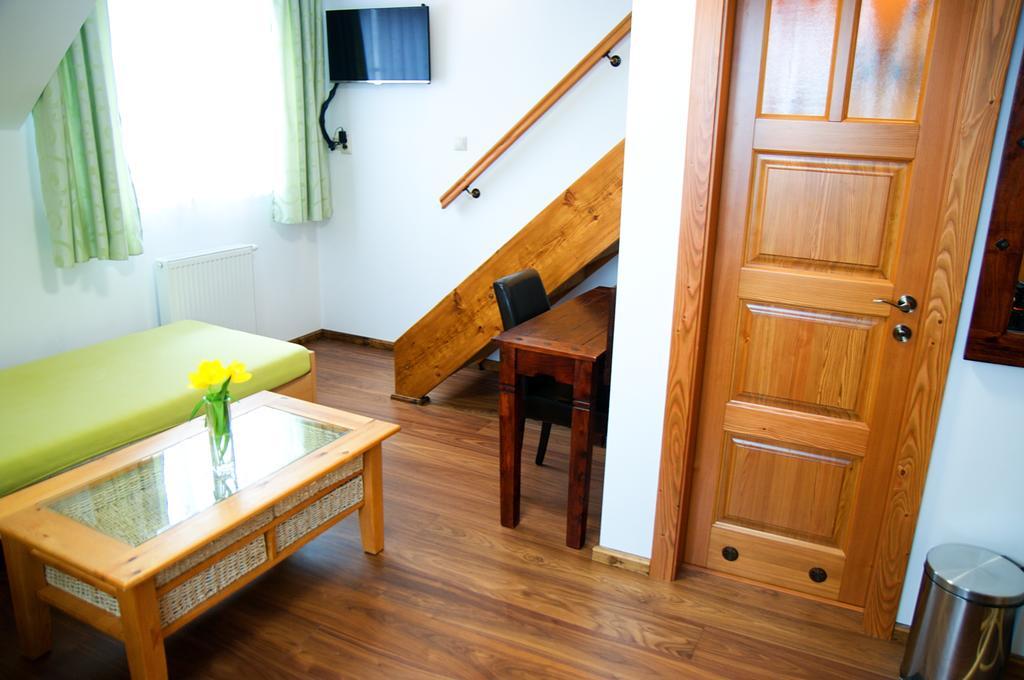 Vila Pod Bránou Poprad Exteriér fotografie