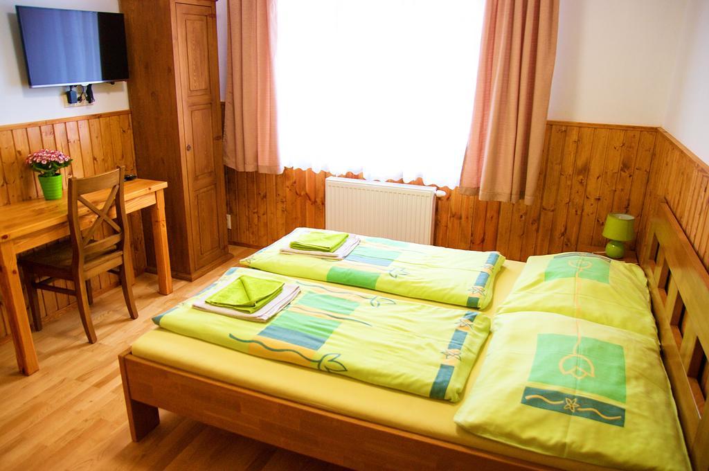 Vila Pod Bránou Poprad Exteriér fotografie